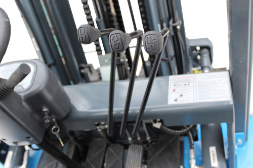 Электрический погрузчик DOLPHINLIFT DLE 35 TX 60